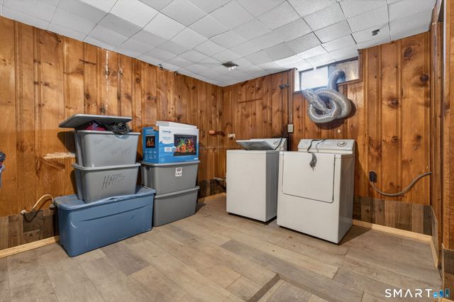 64 Cromwell Street, Hartford, CT 06114