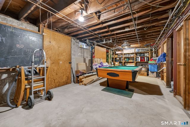 64 Cromwell Street, Hartford, CT 06114