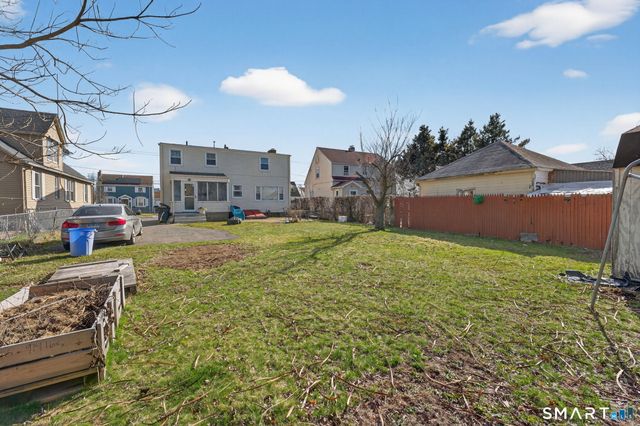 64 Cromwell Street, Hartford, CT 06114