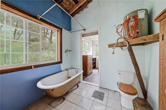 6400 Scotts Valley, Lakeport, CA 95453