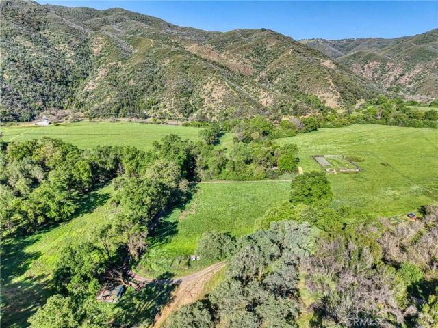 6400 Scotts Valley, Lakeport, CA 95453
