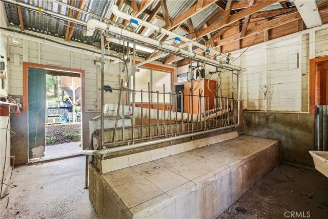 6400 Scotts Valley, Lakeport, CA 95453