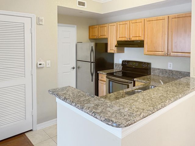15055 Michelangelo Boulevard 205, Delray Beach, FL 33446