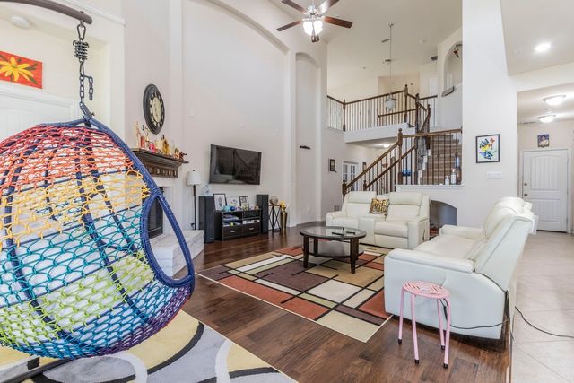 1109 Mist Flower Drive, Little Elm, TX 75068