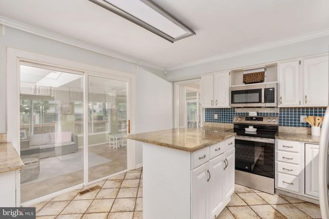 4213 WILTON WOODS LN, Alexandria, VA 22310