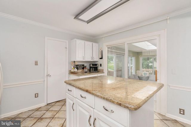 4213 WILTON WOODS LN, Alexandria, VA 22310