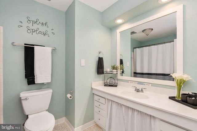 4213 WILTON WOODS LN, Alexandria, VA 22310