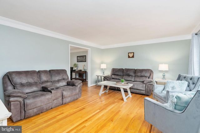 4213 WILTON WOODS LN, Alexandria, VA 22310