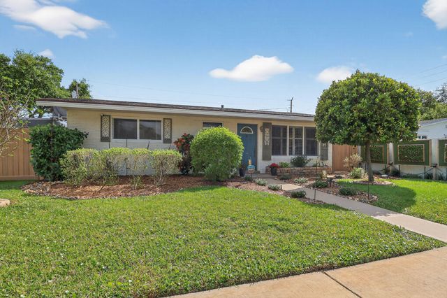 3238 Roosevelt Street, Hollywood, FL 33021