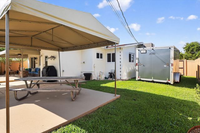 3238 Roosevelt Street, Hollywood, FL 33021