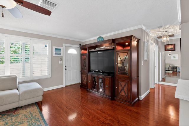 3238 Roosevelt Street, Hollywood, FL 33021