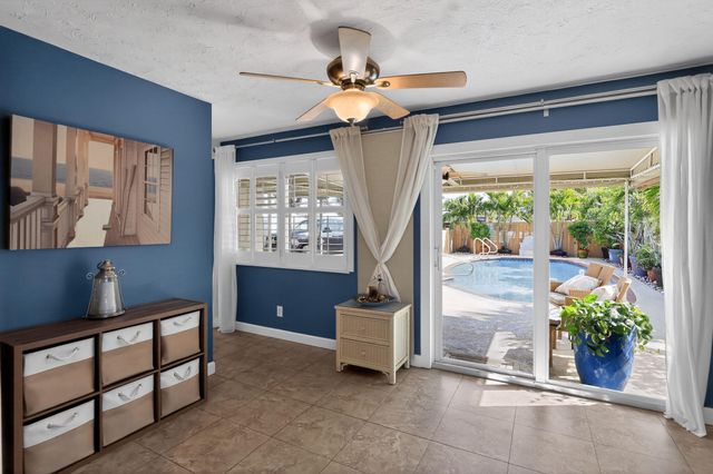 3238 Roosevelt Street, Hollywood, FL 33021