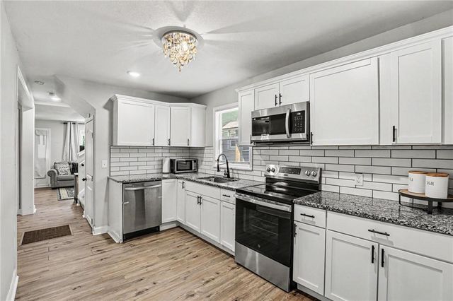 3629 Benton Boulevard, Kansas City, MO 64128
