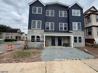 283 Rhode Island Ave 2, East Orange City, NJ 07018