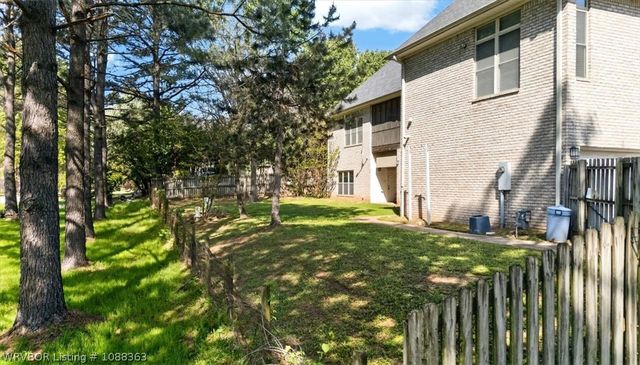 6912 Duncan Circle, Fort Smith, AR 72903