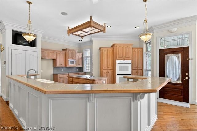 6912 Duncan Circle, Fort Smith, AR 72903
