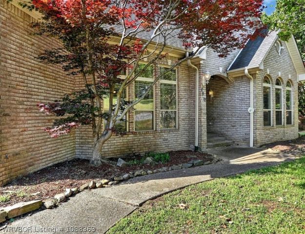 6912 Duncan Circle, Fort Smith, AR 72903
