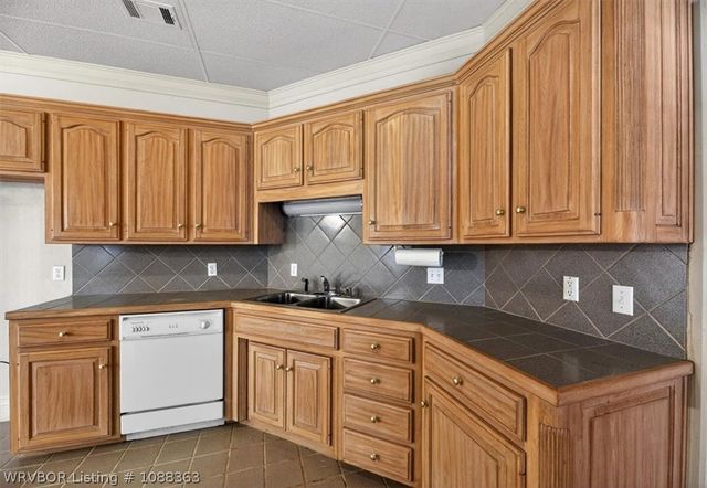 6912 Duncan Circle, Fort Smith, AR 72903