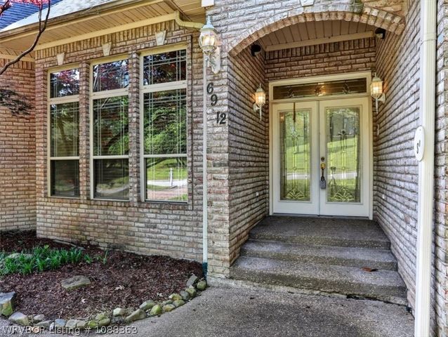 6912 Duncan Circle, Fort Smith, AR 72903