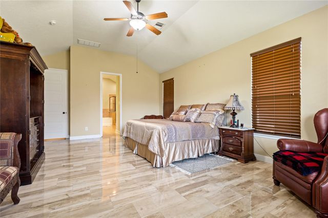 9522 Alabaster Oaks Lane, Humble, TX 77396