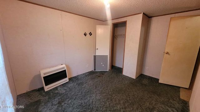 1794 Holloway Ridge Rd, Spring City, TN 37381