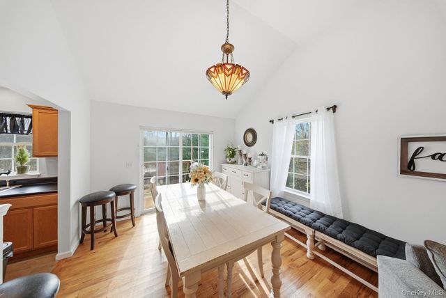 21 Hoeppner Drive, Wurtsboro, NY 12790