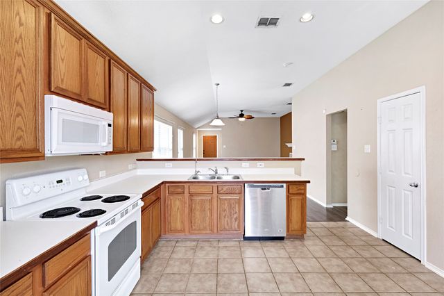1212 Barrel Run, Fort Worth, TX 76052