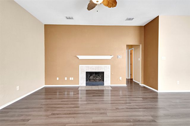 1212 Barrel Run, Fort Worth, TX 76052