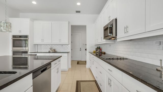 8550 NW 39th Court, Coral Springs, FL 33065