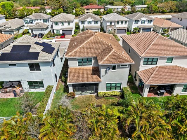 8550 NW 39th Court, Coral Springs, FL 33065