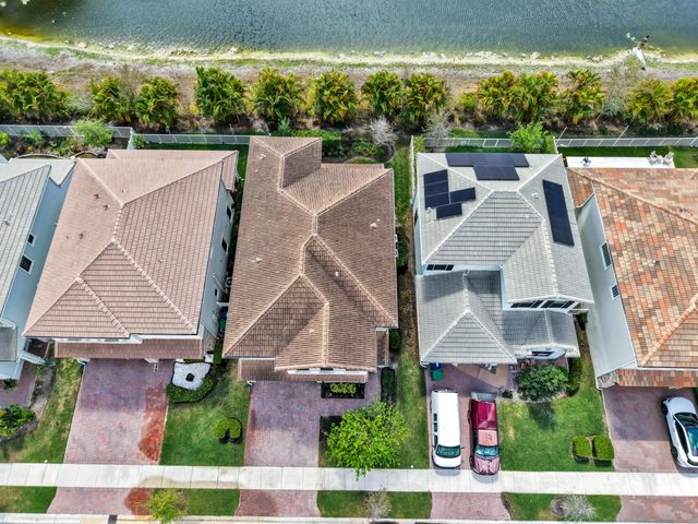 8550 NW 39th Court, Coral Springs, FL 33065