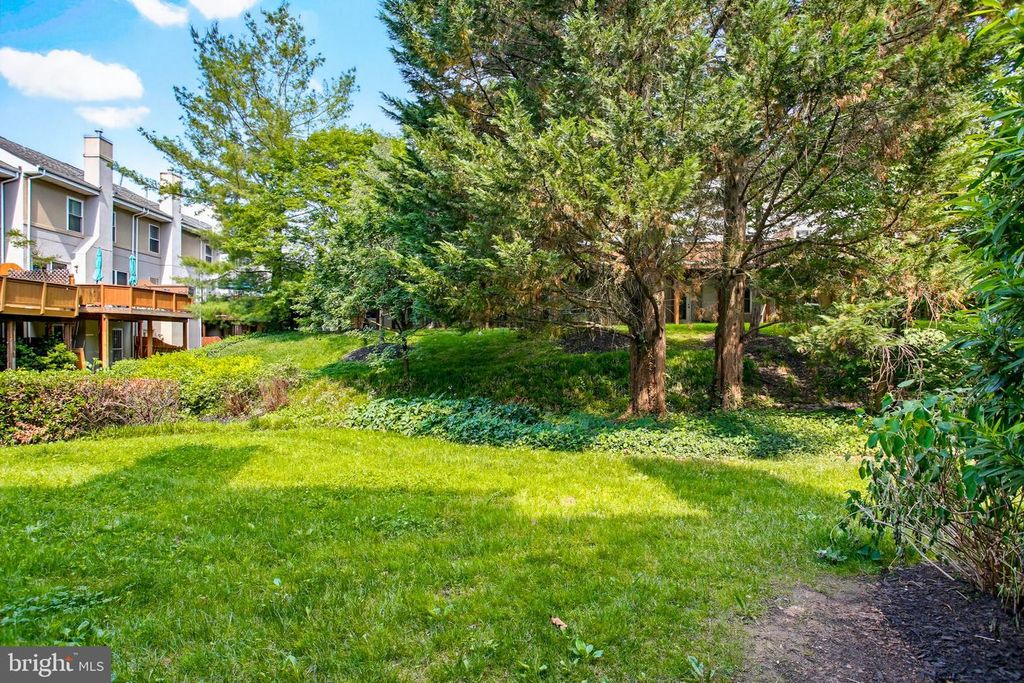 Image 30 of property listing at 372 HOMELAND SOUTHWAY, Baltimore, MD 21212