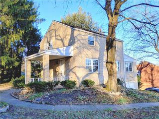 16 Glenview Ave, City Of Greensburg, PA 15601