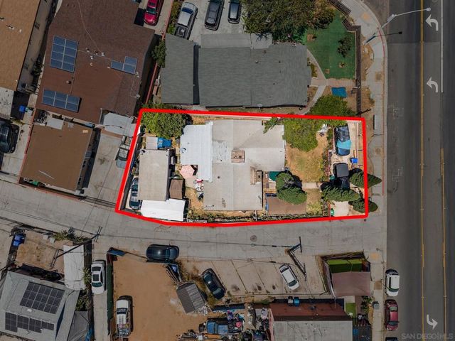 1916 S 43rd St, San Diego, CA 92113