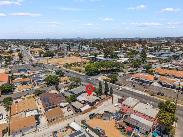 1916 S 43rd St, San Diego, CA 92113