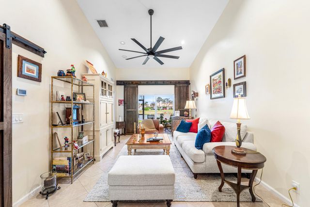 2356 Windjammer Way, West Palm Beach, FL 33411