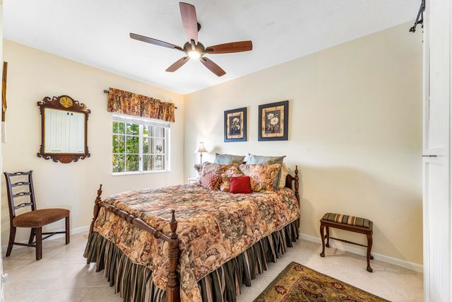 2356 Windjammer Way, West Palm Beach, FL 33411