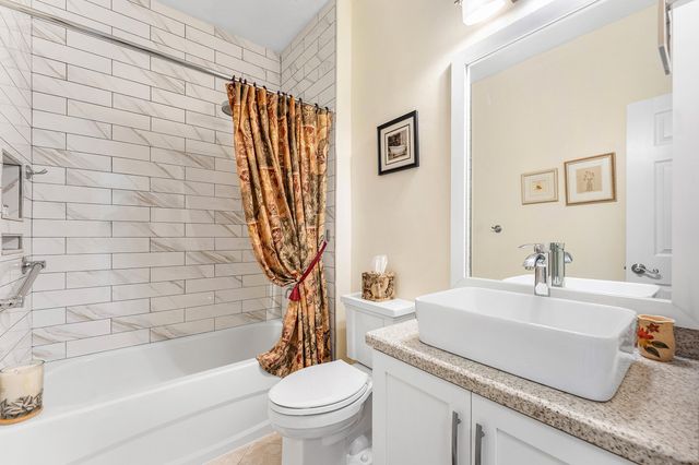 2356 Windjammer Way, West Palm Beach, FL 33411