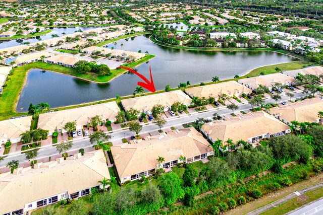 2356 Windjammer Way, West Palm Beach, FL 33411