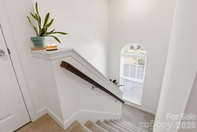 2814 Avalon Loop Road, Charlotte, NC 28269