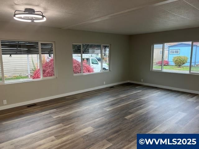 5422 Portland Rd NE 80, Salem, OR 97305