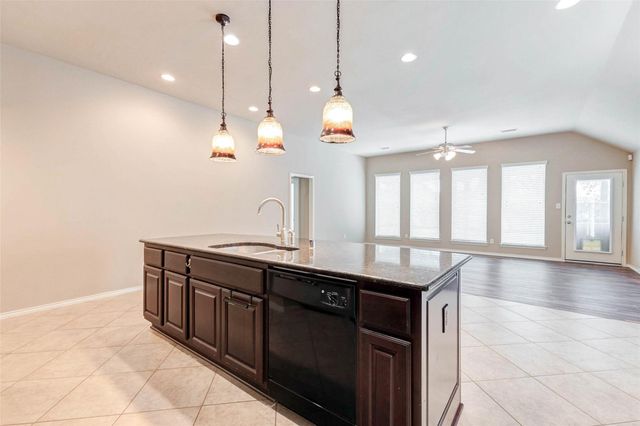 25839 Riverside Creek Drive, Richmond, TX 77406