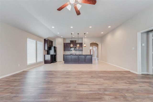 25839 Riverside Creek Drive, Richmond, TX 77406