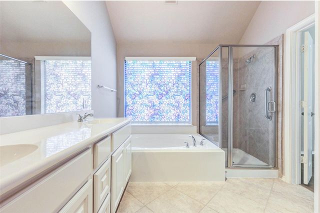 25839 Riverside Creek Drive, Richmond, TX 77406