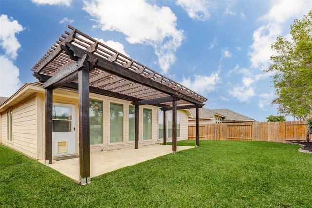 25839 Riverside Creek Drive, Richmond, TX 77406