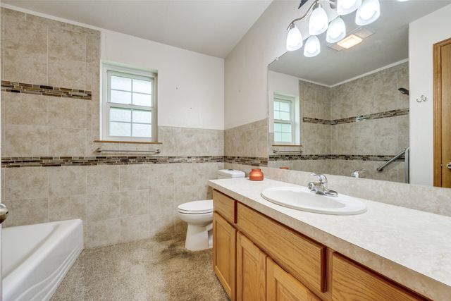 15 Cumberland Circle, Denison, TX 75021