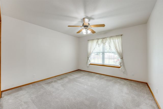 15 Cumberland Circle, Denison, TX 75021