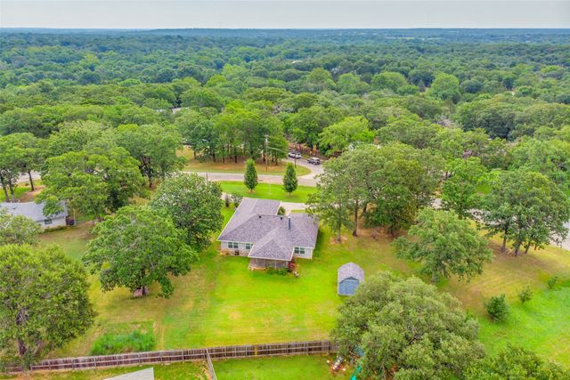 15 Cumberland Circle, Denison, TX 75021