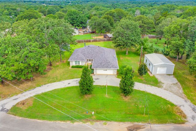 15 Cumberland Circle, Denison, TX 75021