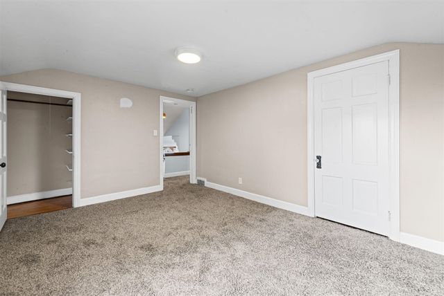 6953 Mayburn Street, Dearborn Heights, MI 48127